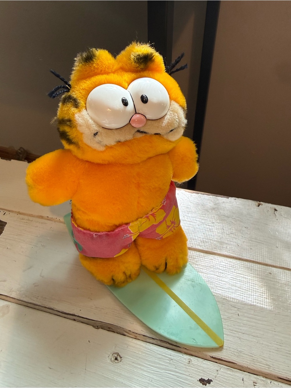 Vintage 1978 Garfield Wave Rider w/Surfboard Plush7" Tall by Dakin RARE